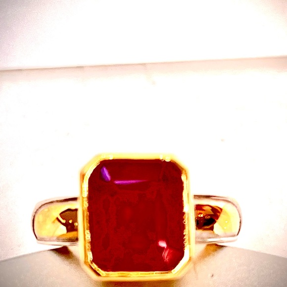 Ruby Stone 8.40 Carats in Gold Ring, Certified by IGC, Burmese Origin - Picture 7 of 10